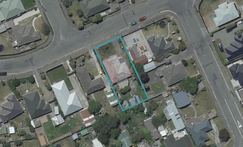 26 Vancouver Crescent, Wainoni, Christchurch - Carousel 1