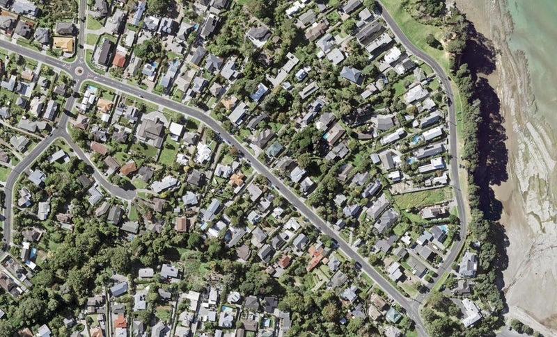 82 Beach Road, Mellons Bay, Auckland - Carousel 1