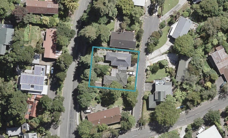 2B Goodwin Place, Pinehaven, Upper Hutt - Carousel 1