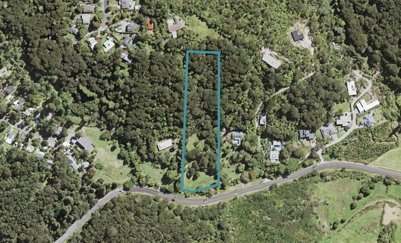 235 Huia Road, Titirangi, Auckland - Carousel 1