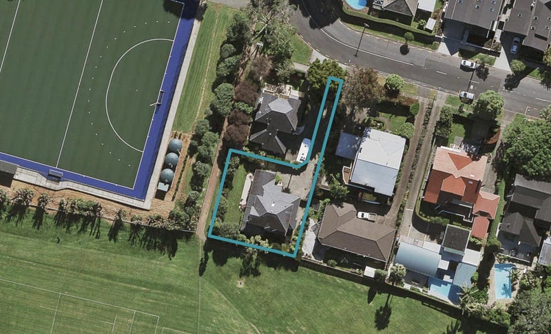 136 Wheturangi Road, Greenlane, Auckland - Carousel 1