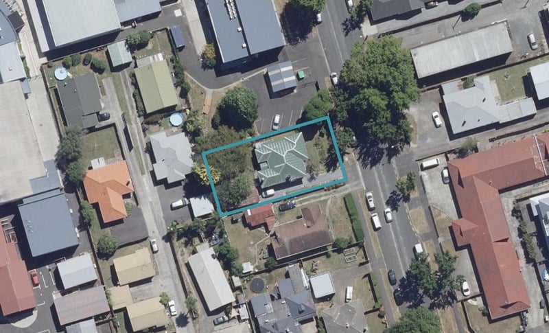 93 Firth Street, Hamilton East, Hamilton - Carousel 1