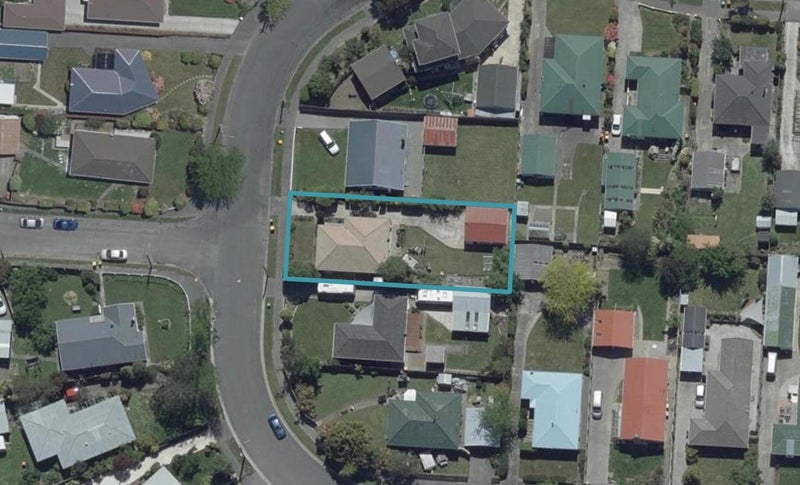 11 Wingate Street, Redwood, Christchurch - Carousel 1