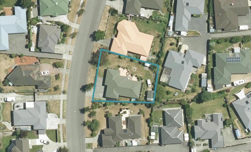 35 Hillcrest Avenue, Witherlea, Blenheim - Carousel 1