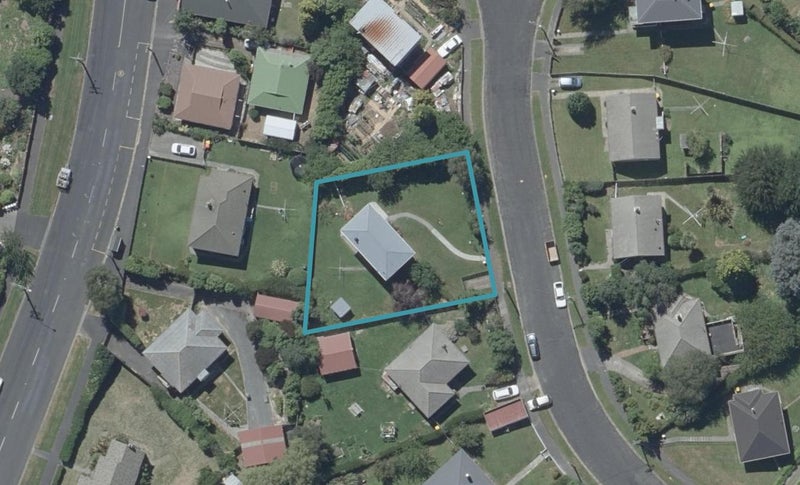 4 Newhaven Street, Liberton, Dunedin - Carousel 1