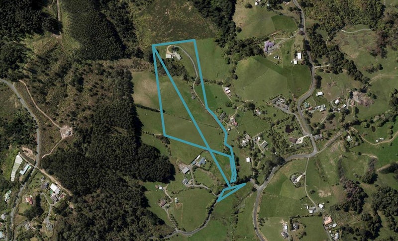 101 Old Parua Bay Road, Whangarei - Carousel 1