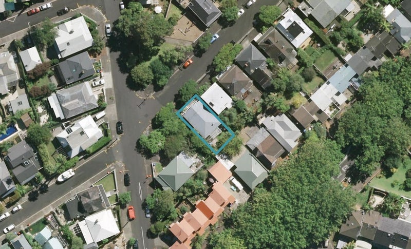 1A Ireland Street, Freemans Bay, Auckland - Carousel 1