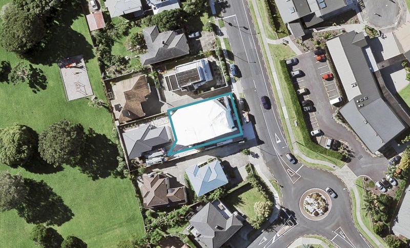 55 MacLeans Road, Bucklands Beach, Auckland - Carousel 1