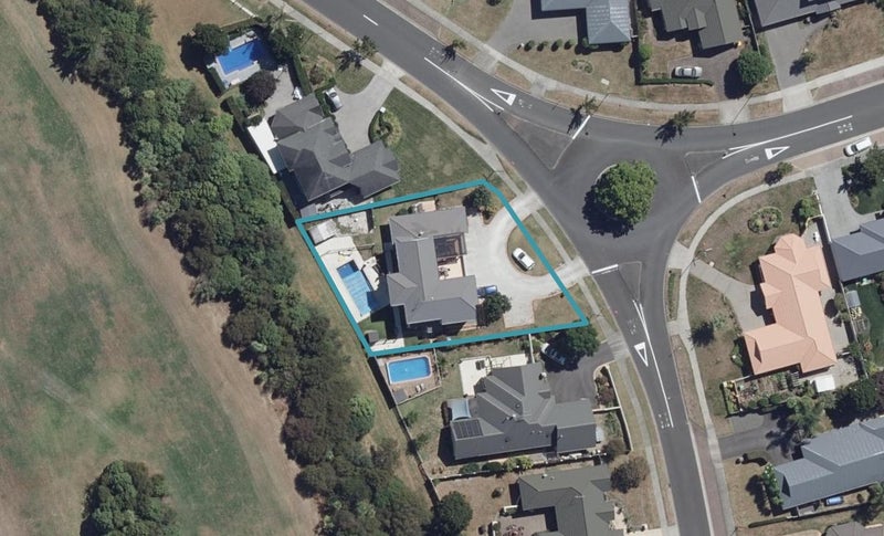 2 Glen Cree Avenue, Rototuna, Hamilton - Carousel 1