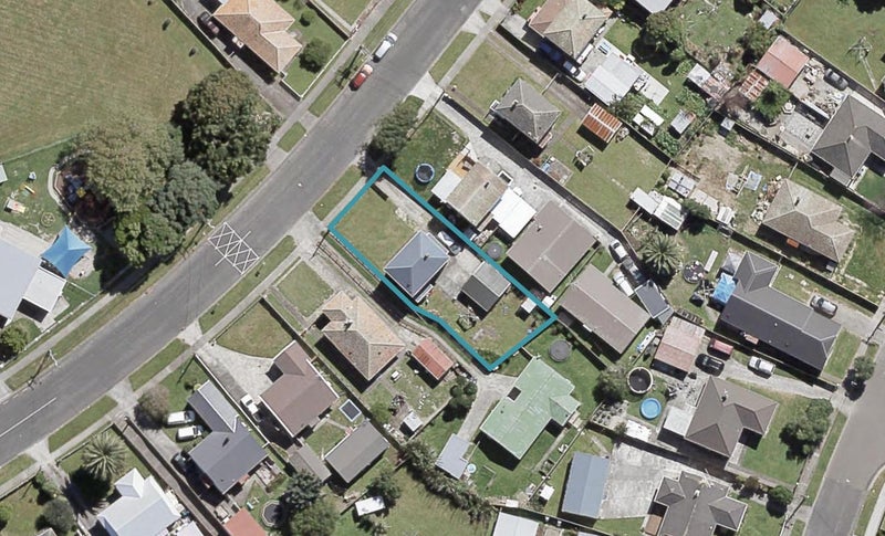 54 Churton Crescent, Taita, Lower Hutt - Carousel 1