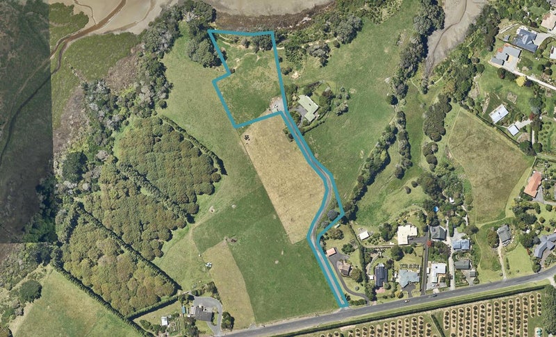 131 Tanners Point Road, Tanners Point, Tahawai - Carousel 1