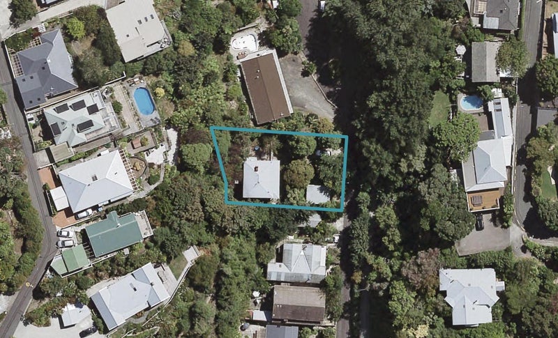 10 Priestley Road, Bluff Hill, Napier - Carousel 1