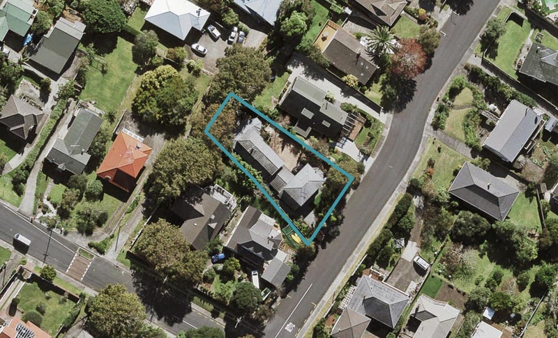 2A Sunnyridge Place, Hillsborough, Auckland - Carousel 1