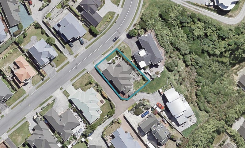102 Redvers Drive, Belmont, Lower Hutt - Carousel 1