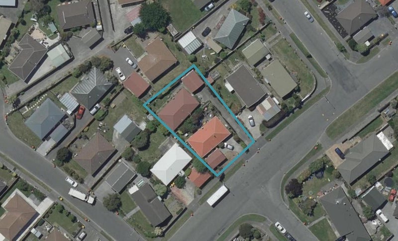 2/33 Raupo Street, Bromley, Christchurch - Carousel 1