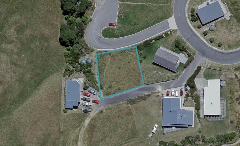 24 Balfour Crescent, Castlepoint - Carousel 1