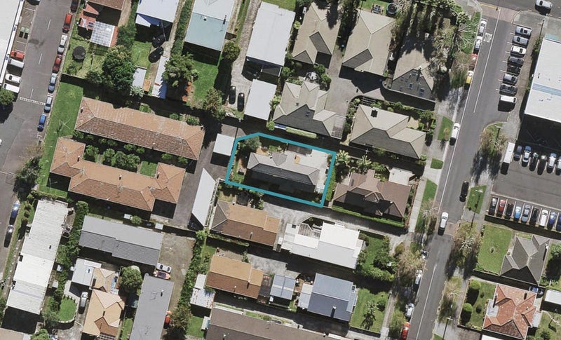 2/26 Erson Avenue, Royal Oak, Auckland - Carousel 1
