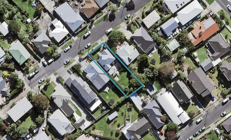 6 Richard Street, Westmere, Auckland - Carousel 1