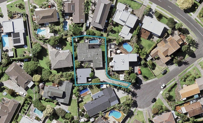 5 Rachael Place, Farm Cove, Auckland - Carousel 1