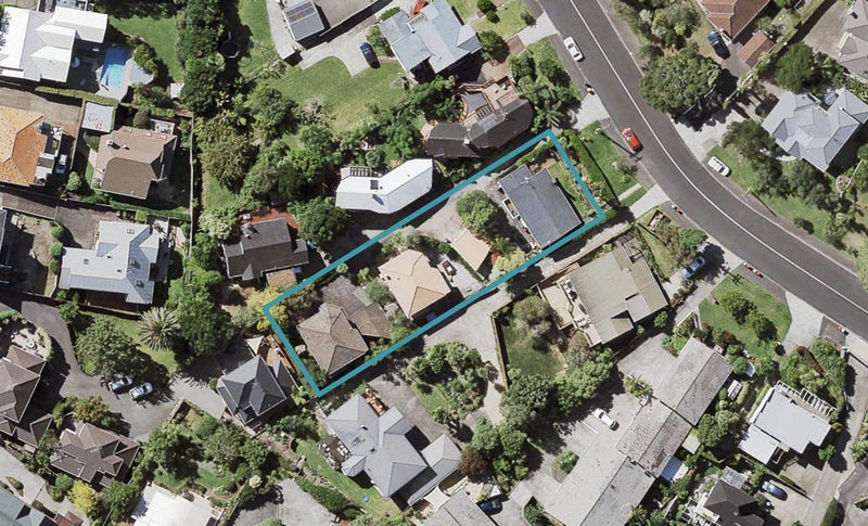 39 Nihill Crescent, Mission Bay, Auckland - Carousel 1