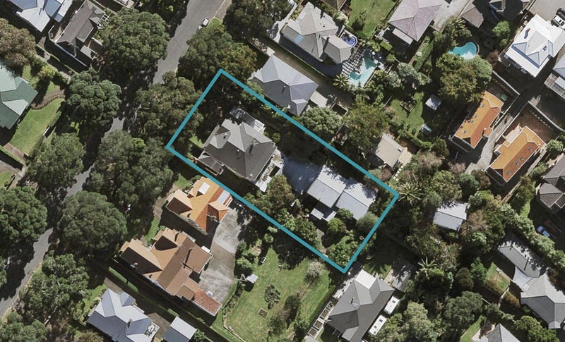 1/6 Aratonga Avenue, Greenlane, Auckland - Carousel 1