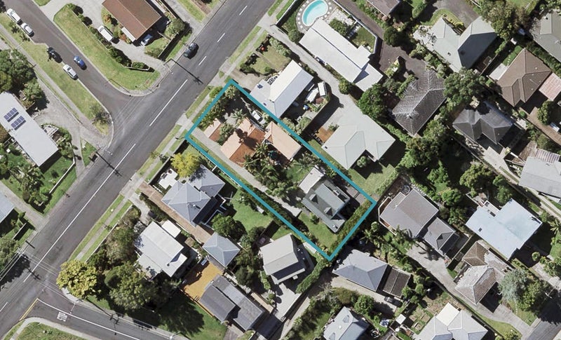2/15 SUNNYNOOK RD, Forrest Hill, Auckland - Carousel 1