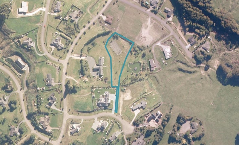33 Lomond Grove, Acacia Bay, Taupō - Carousel 1