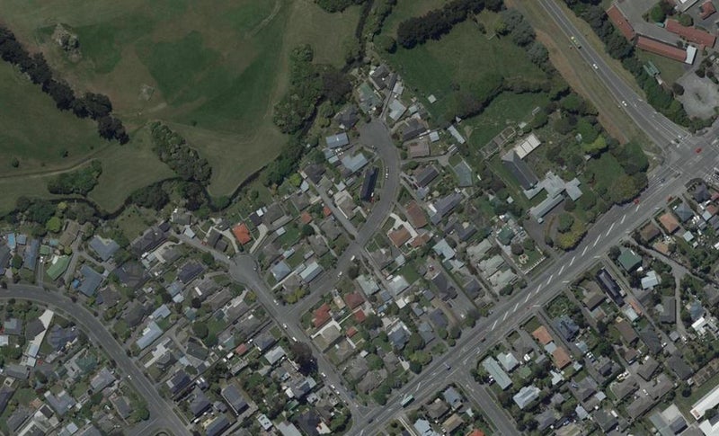 11 Renwick Place, Hillmorton, Christchurch - Carousel 1