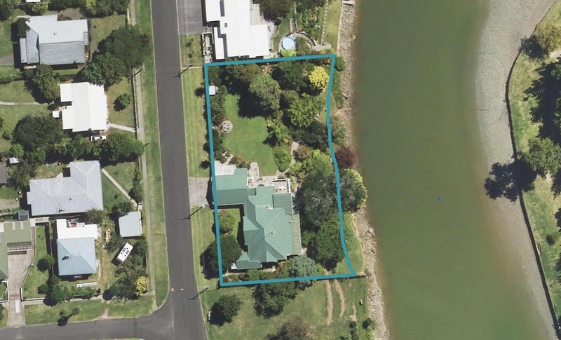 51 Clifford Street, Whataupoko, Gisborne - Carousel 1