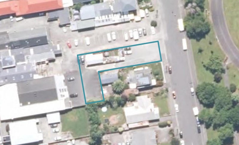 62 Russell Street, Westport, Westport - Carousel 1