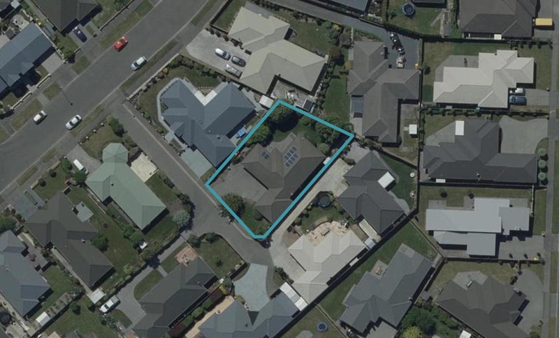 40 Awatea Gardens, Wigram, Christchurch - Carousel 1