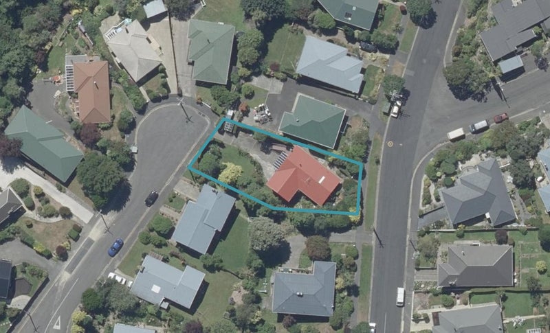 5 Jason Street, Helensburgh, Dunedin - Carousel 1