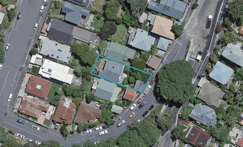 77 Glen Road, Kelburn, Wellington - Carousel 1