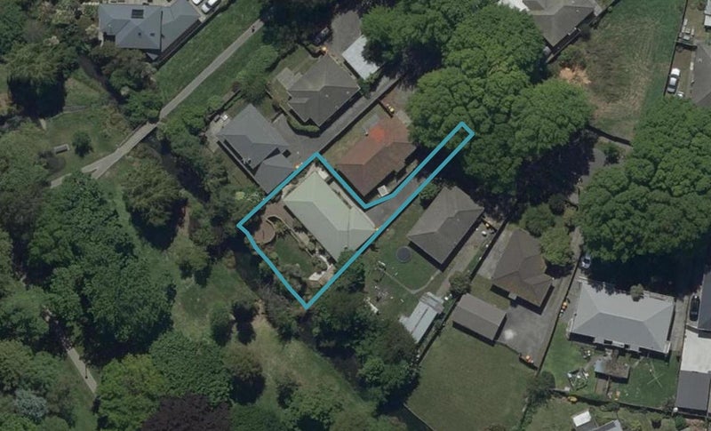 17A Truman Road, Bryndwr, Christchurch - Carousel 1