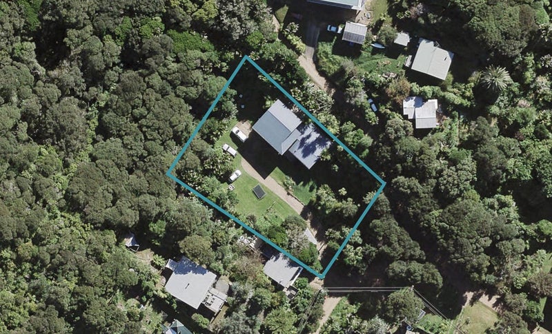 6 Wairua Road, Omiha, Waiheke Island - Carousel 1