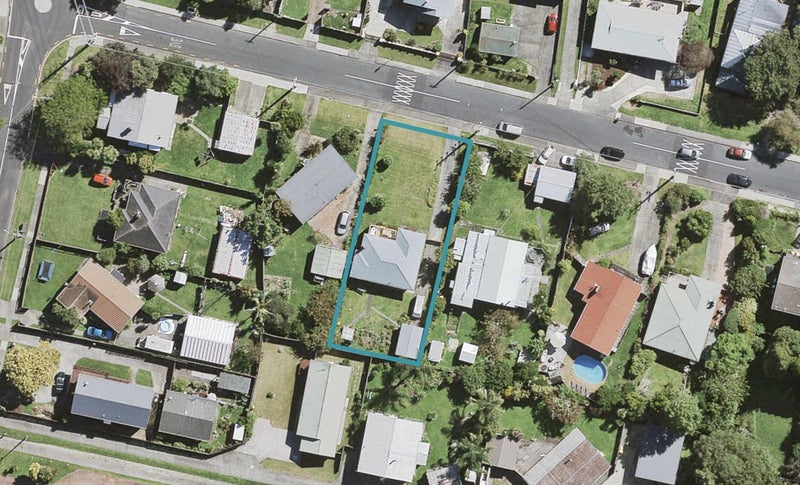 18 Woodvale Road, Glen Eden, Auckland - Carousel 1