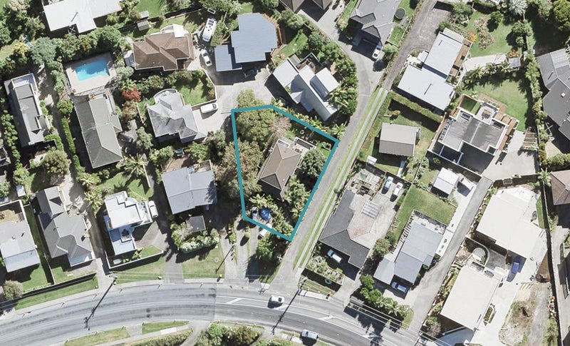 129 Carlisle Road, Northcross, Auckland - Carousel 1