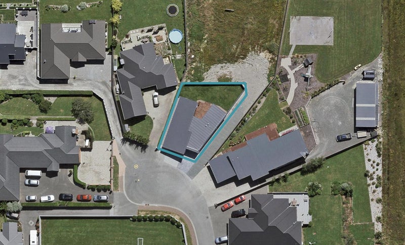 18 Bracken Gable, Rosedale, Invercargill - Carousel 1