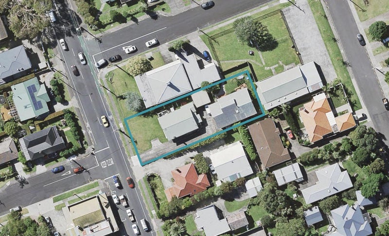 166 Lake Road, Belmont, Auckland - Carousel 1