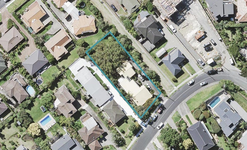5 Newhaven Terrace, Mairangi Bay, Auckland - Carousel 1