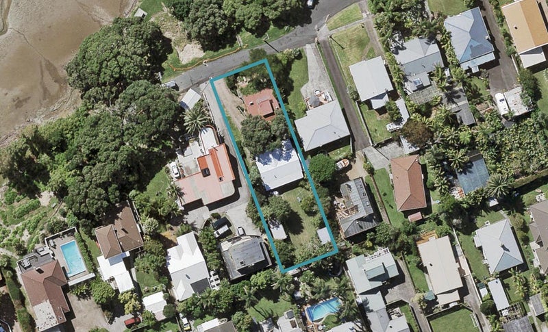 1/77 Aramoana Avenue, Devonport, Auckland - Carousel 1