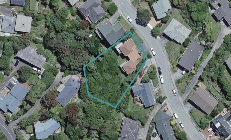 16B Gaya Grove, Ngaio, Wellington - Carousel 1