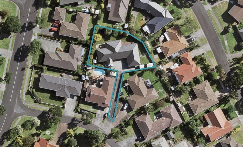 6 Carlinka Place, Conifer Grove, Takanini - Carousel 1
