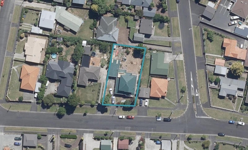 15 Pearsons Avenue, Claudelands, Hamilton - Carousel 1