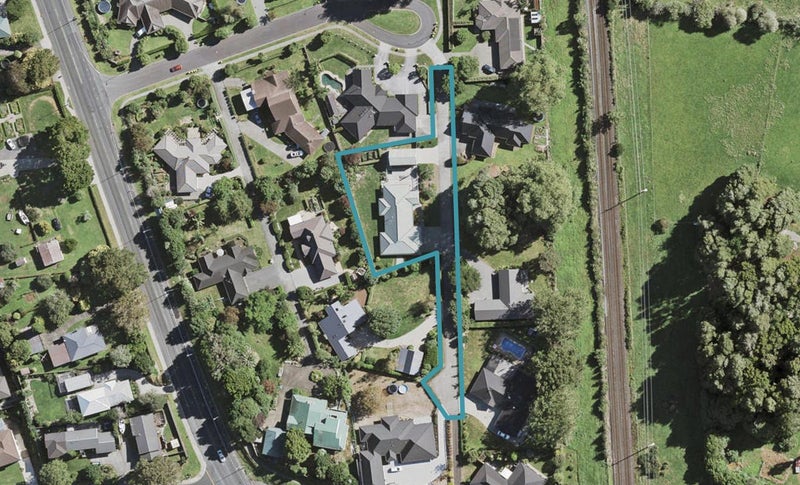 16 Glencairn Place, Buckland, Pukekohe - Carousel 1
