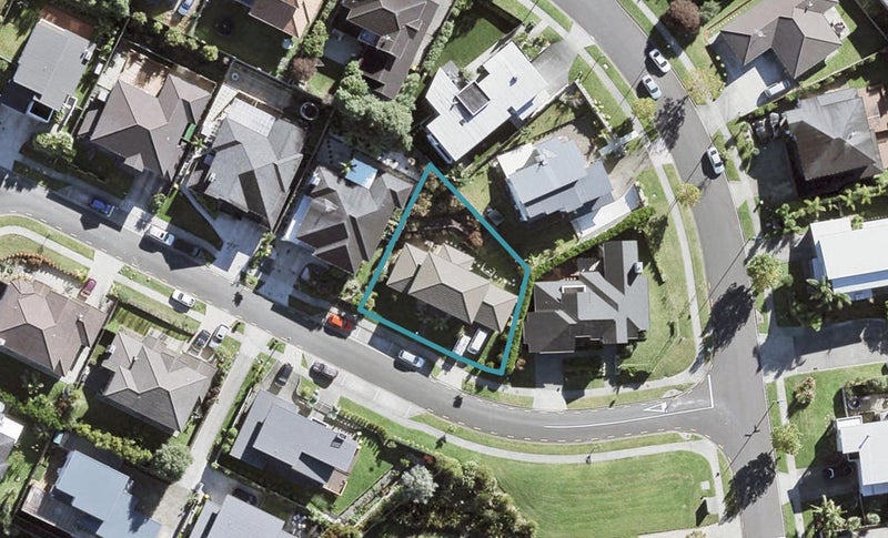 3 Lakeridge Close, Northcross, Auckland - Carousel 1