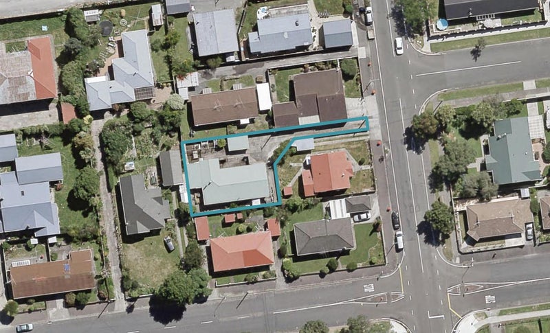 39A Pine Avenue, Ebdentown, Upper Hutt - Carousel 1