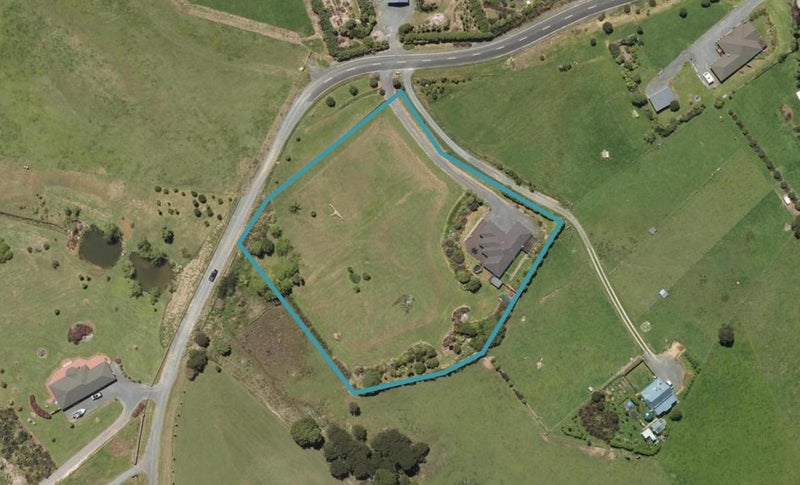19 Purakau Road, Maunu, Whangarei - Carousel 1