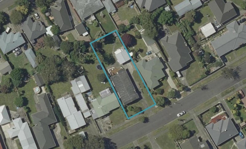 35 Henare Street, West End, Palmerston North - Carousel 1