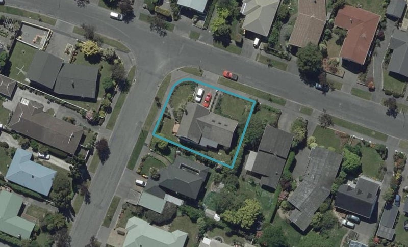 25 Harrowdale Drive, Avonhead, Christchurch - Carousel 1
